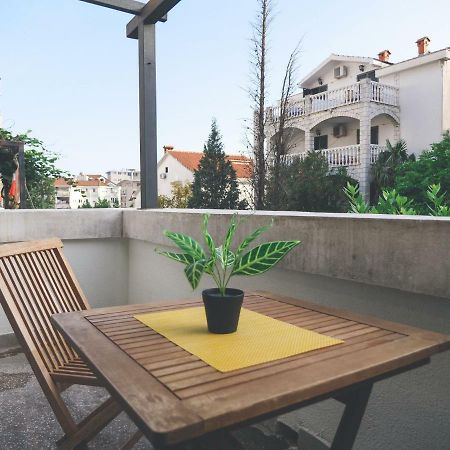 בודווה Apartment Lim מראה חיצוני תמונה