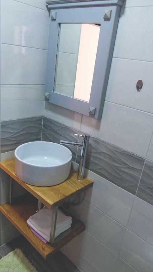 בודווה Apartment Lim מראה חיצוני תמונה